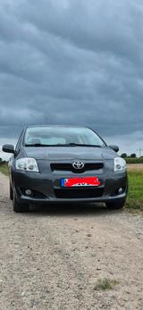 Toyota Auris 1.4 Benzin, 97 PS, Baujahr 20... - Toyota Auris Gebrauchtwagen in Hamburg