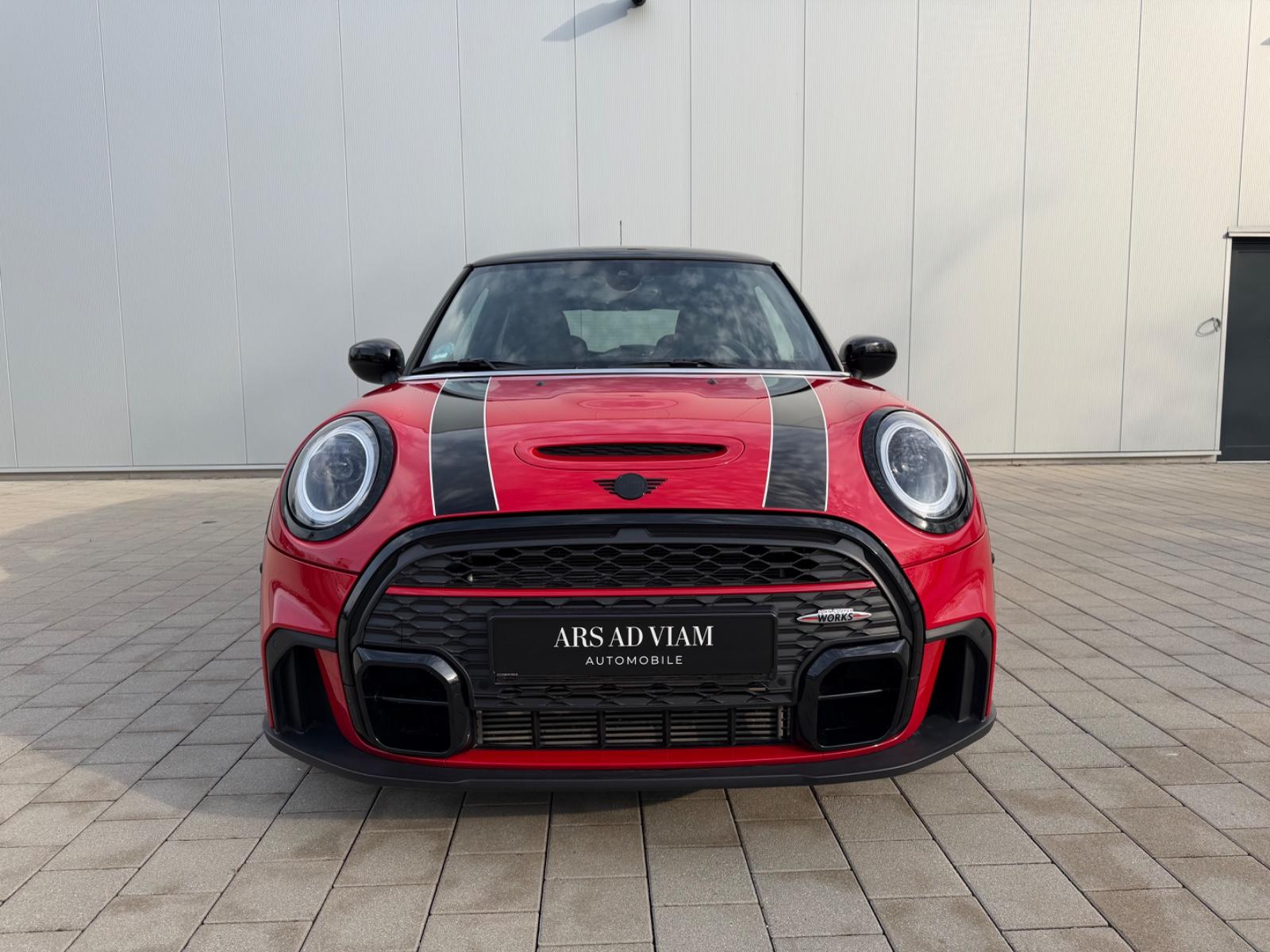 MINI John Cooper Works mit Vollausstattung!