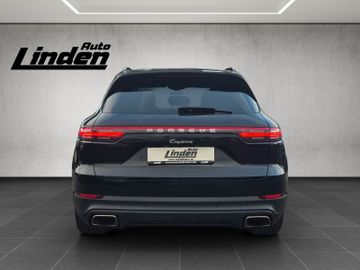 Porsche Cayenne - 4