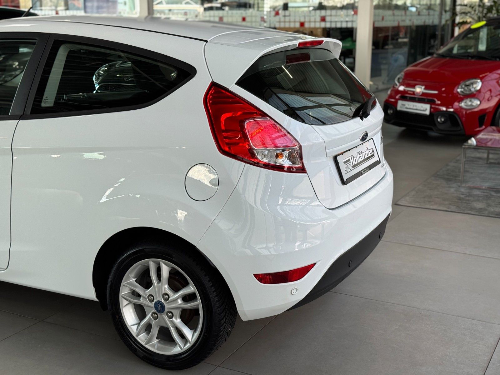 Fahrzeugabbildung Ford Fiesta 1.25 SYNC Edition  "GARANTIE Klima PDC"