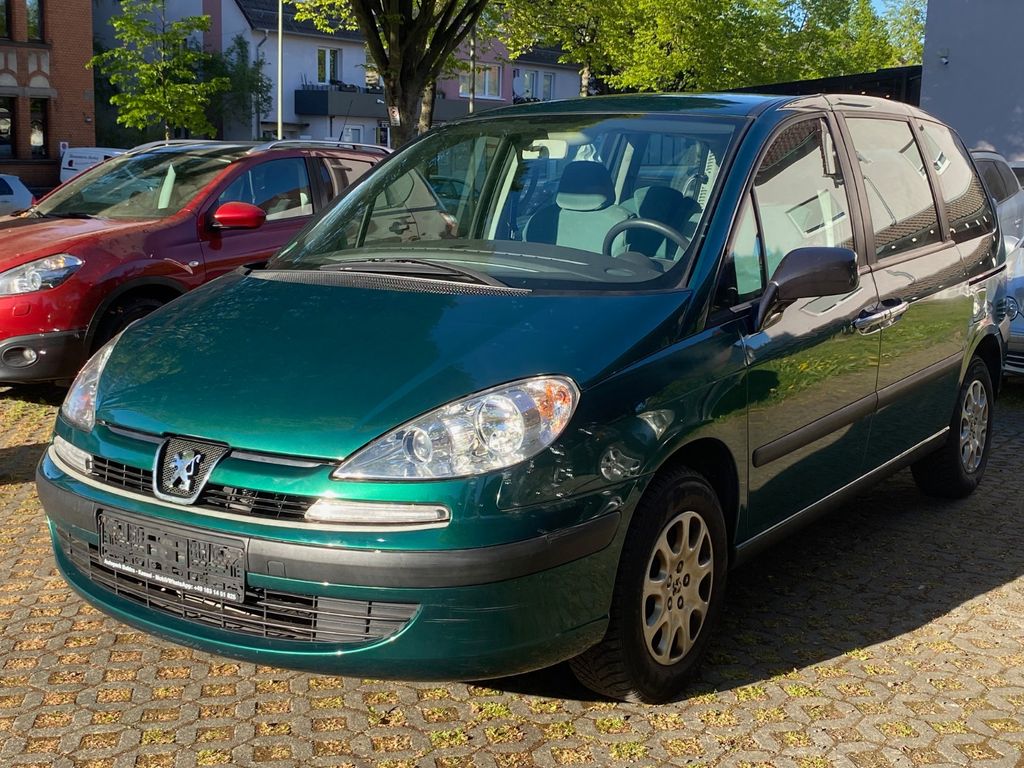 Peugeot 807