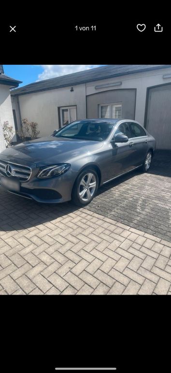 Image of Mercedes-Benz E 220