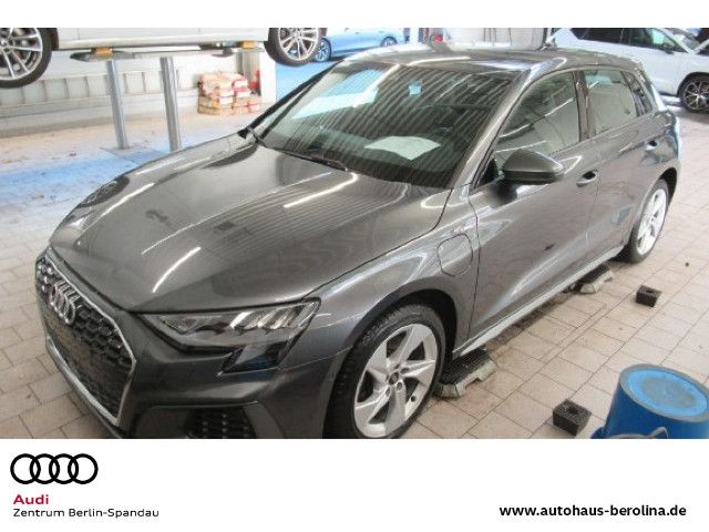 Audi A3 Sportback 40 TFSI e S line S tronic *NAV+*