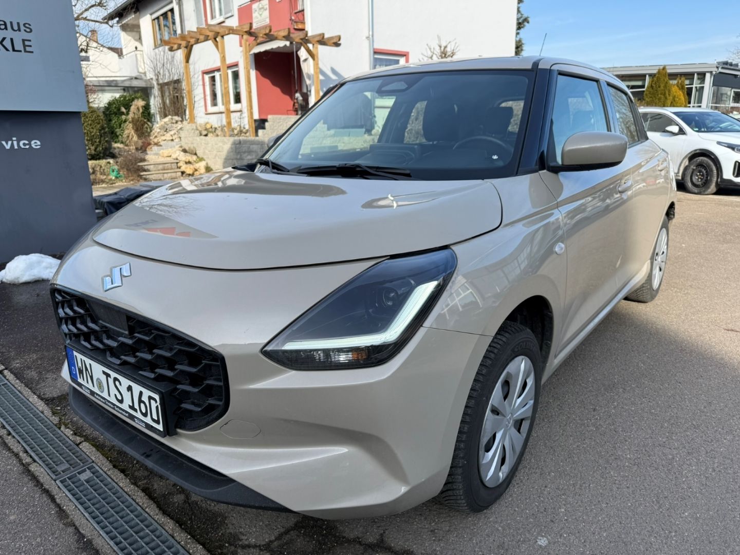 SUZUKI Swift