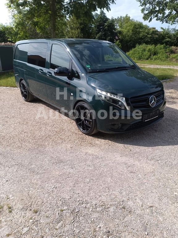 Image of Mercedes-Benz Vito