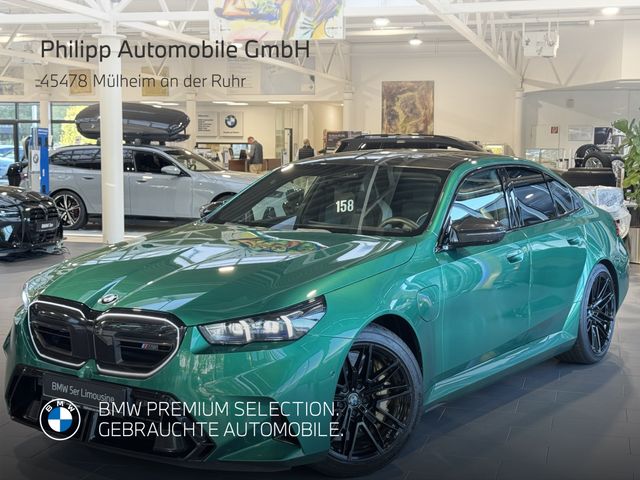 BMW M5 Limousine M Drivers Pack Ultimate B&W AHK