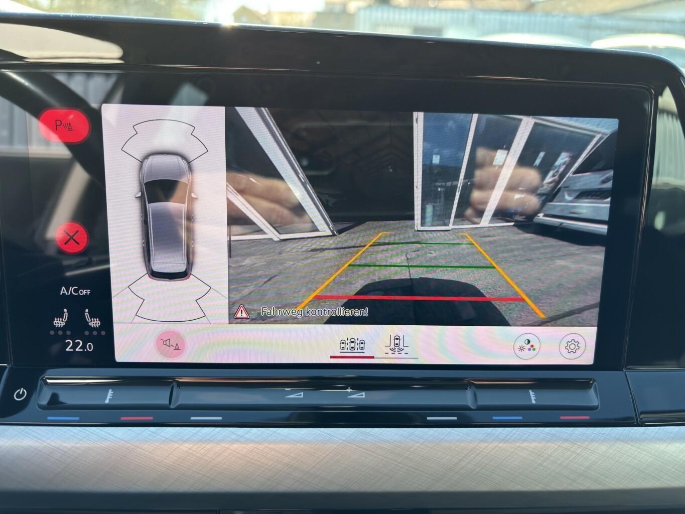 Volkswagen Golf Variant 1.5 TSI Life ACC Navi RearView, миниатюра 17