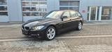 BMW 3er F31 318d Touring Sport Line Scheckheft g - BMW 318 in Bielefeld