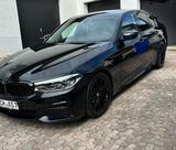 BMW 530D G30 M-SPORTPAKET HUD-GARANTIE-2028 - BMW 5er-Reihe G30 mit Diesel-Antrieb