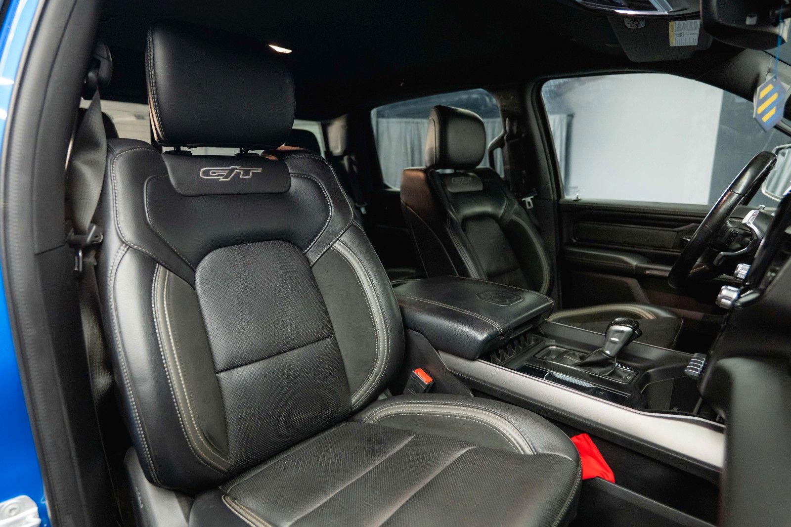 Fahrzeugabbildung Dodge RAM 5.7 V8 HEMI 4x4 NIGHT GT SPORT Night-Paket