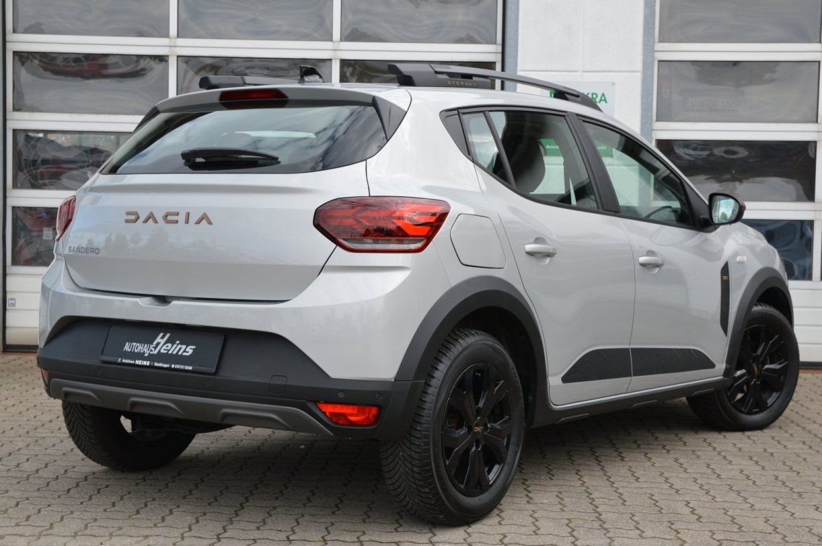 Fahrzeugabbildung Dacia Sandero III   Stepway Extreme+