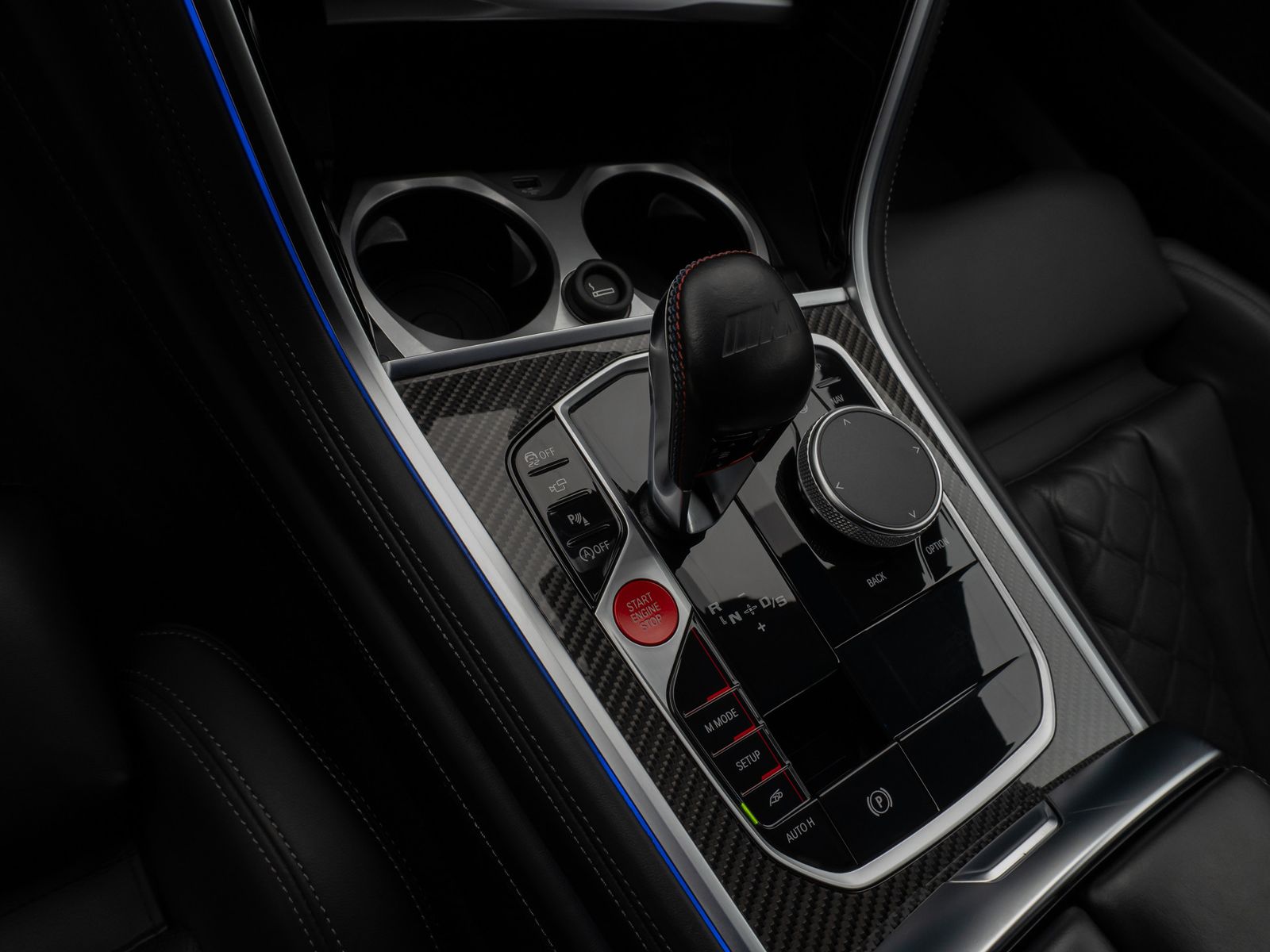 Fahrzeugabbildung BMW M8 Competition xD Gran Coupé SoftCL 360°TV Laser