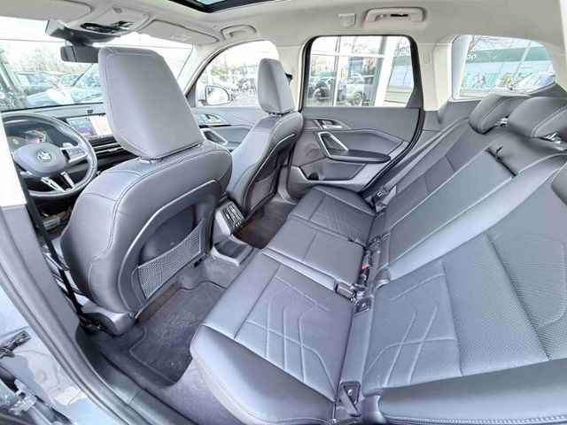BMW X1 23 d xDrive xLine Panorama Leder AHK ACC foto 9