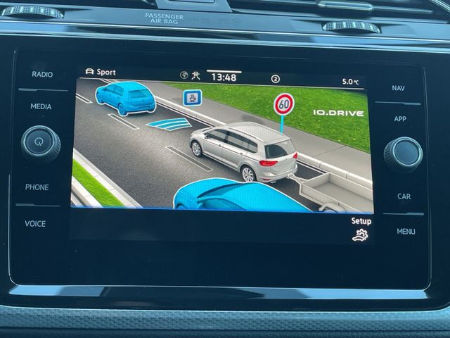 Touran R-Line 1.5TSI DSG AHK/Navi/LED/Kamera/ACC