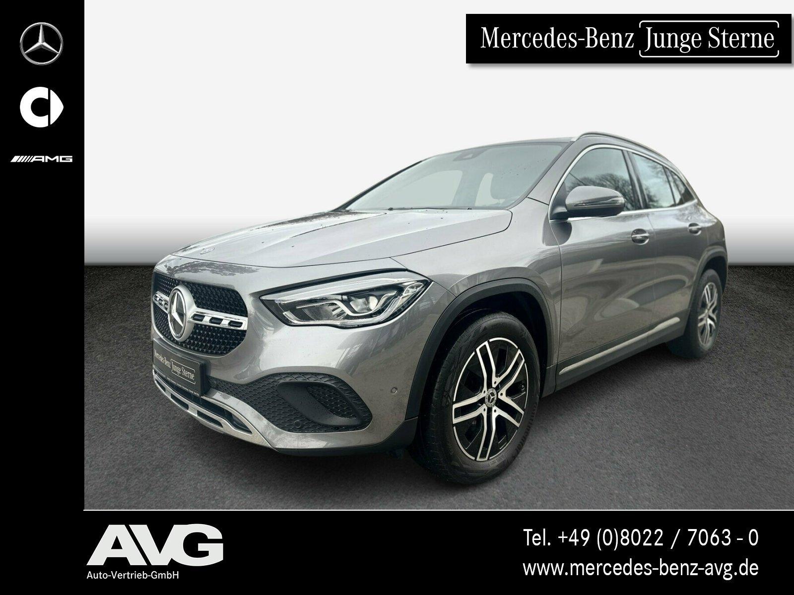 Mercedes-Benz GLA 250 4M Progressive RFK MBUX LED DAB Temp