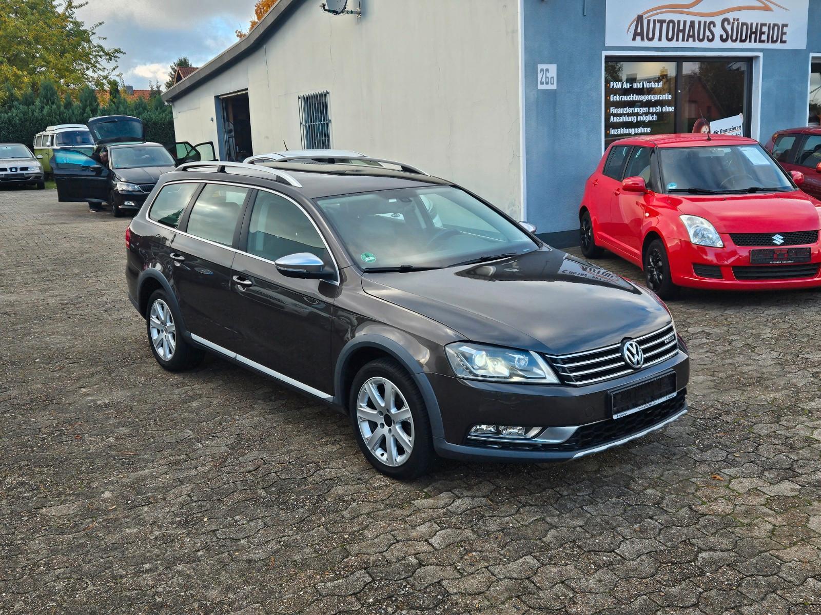 Volkswagen Passat Alltrack 2012 — interior