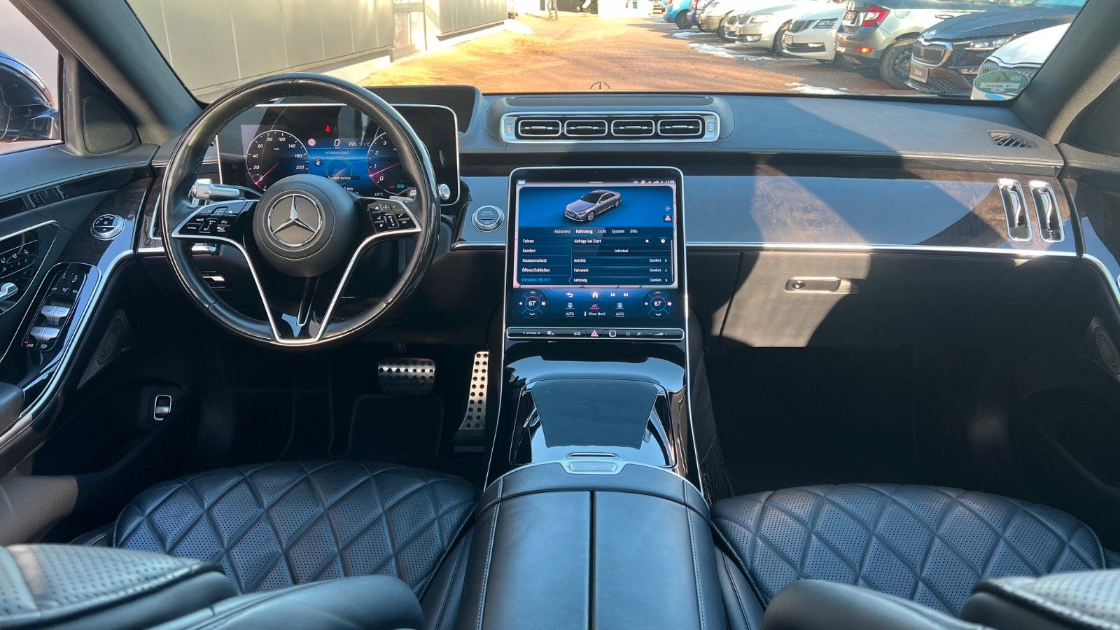 Fahrzeugabbildung Mercedes-Benz S500 4Matic Lang*AMG*LUFT