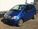 Mercedes-Benz A 190 AVANTGARDE AUTOMATIK KLIMA TEILLEDER - Mercedes-Benz A 190 mit Benzin-Antrieb: Automatik