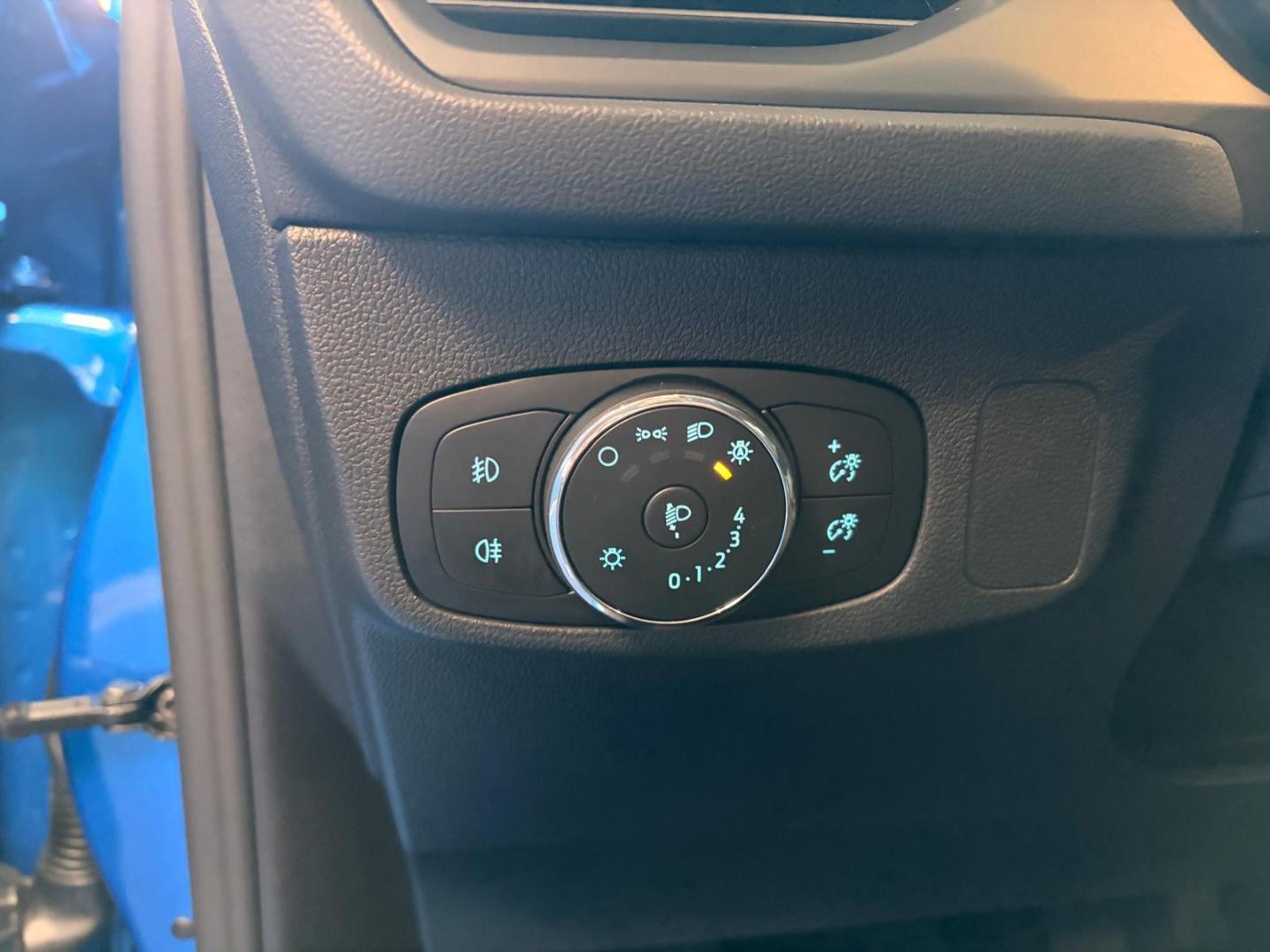 Ford Focus Titanium MHEV+AHK+LED+PDC+NAV+DAB+Tempomat, миниатюра 15