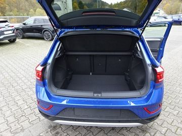 Fotografie des VW T-Roc 1.5 TSI Move*Navi*LED*SHZ*PDC*Alu Klima