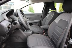 Fahrzeugabbildung Dacia Sandero III Stepway Expression*Automatik!*Kamera