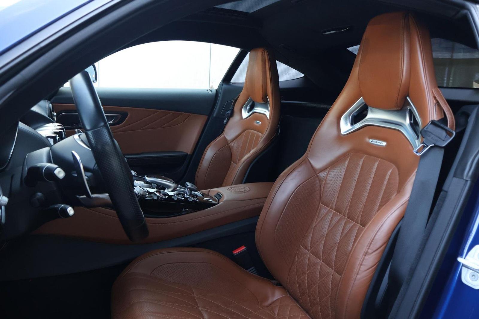 Mercedes-Benz AMG GT 4.0 S / Burmester / Panorama / Carbon / P
