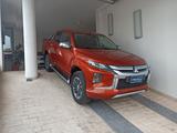 Mitsubishi L200 2.3 D Club Cab 4x4 Super Select  - Mitsubishi L200 aus 2022
