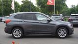BMW X1 sDrive18i Advantage Navi Panorama Sportsitze - BMW X1 mit Schiebedach