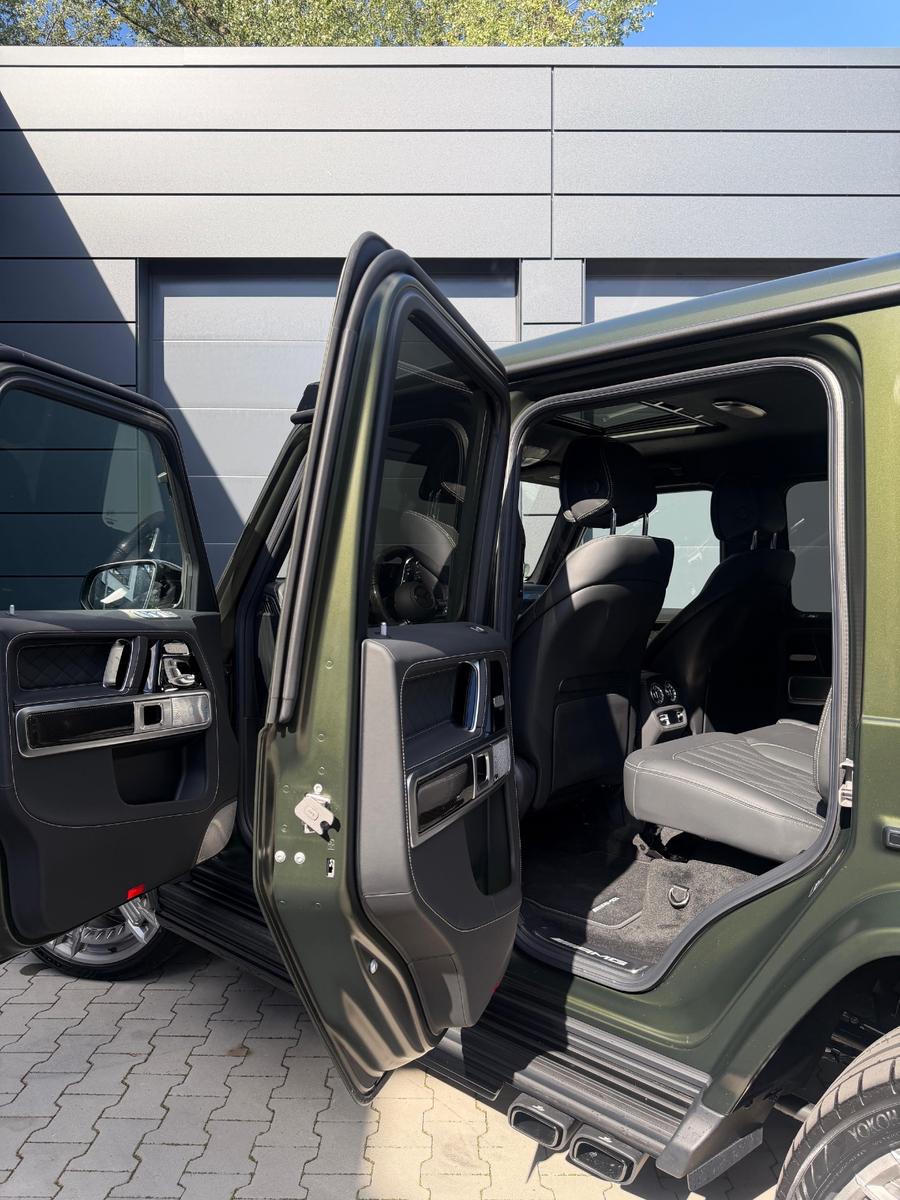 Mercedes-Benz LARTE DESIGN WINNER EDITION G 63 AMG FULL CARBON