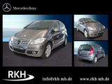 Mercedes-Benz A 200 Lim. Autom. Avantgarde/SHD/PTS/SitzhzgR-CD - Mercedes-Benz A 200: Avantgarde