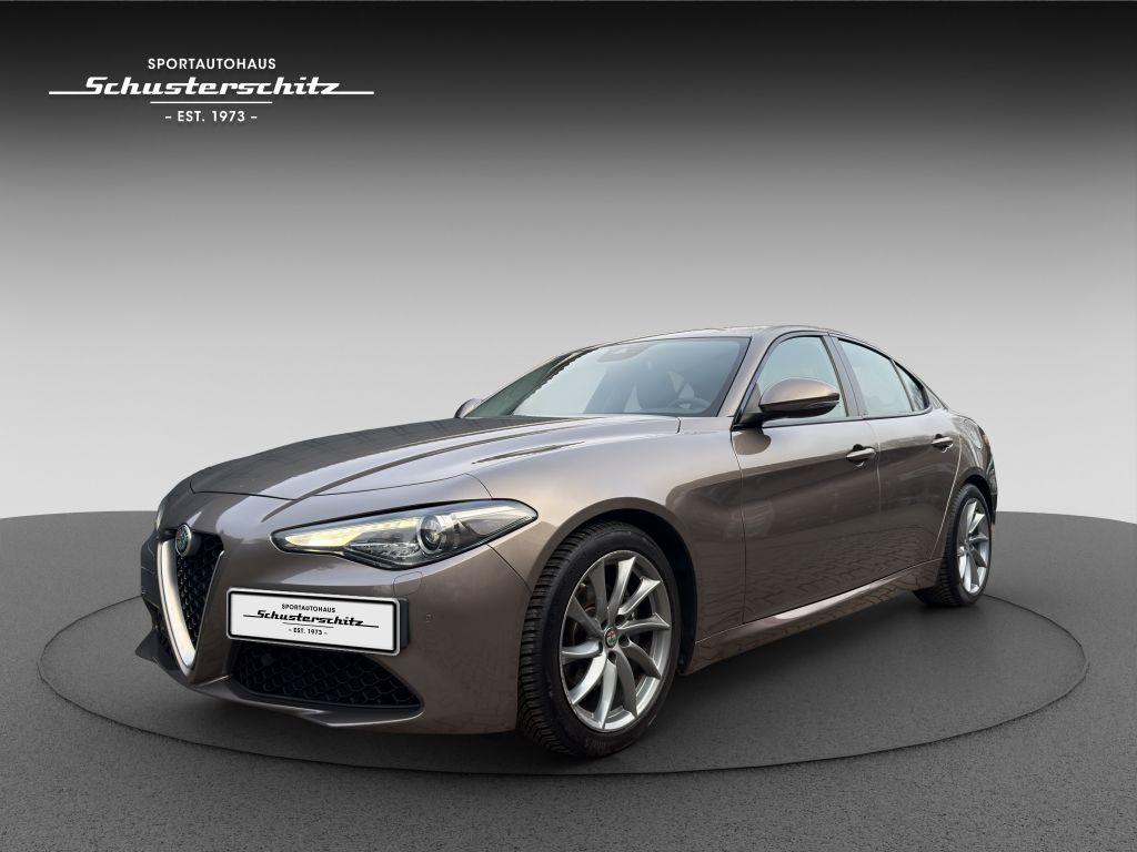 Alfa Romeo GIULIA 2.2 180PS AT8 SPORT ASSISTENZ KOMFORT