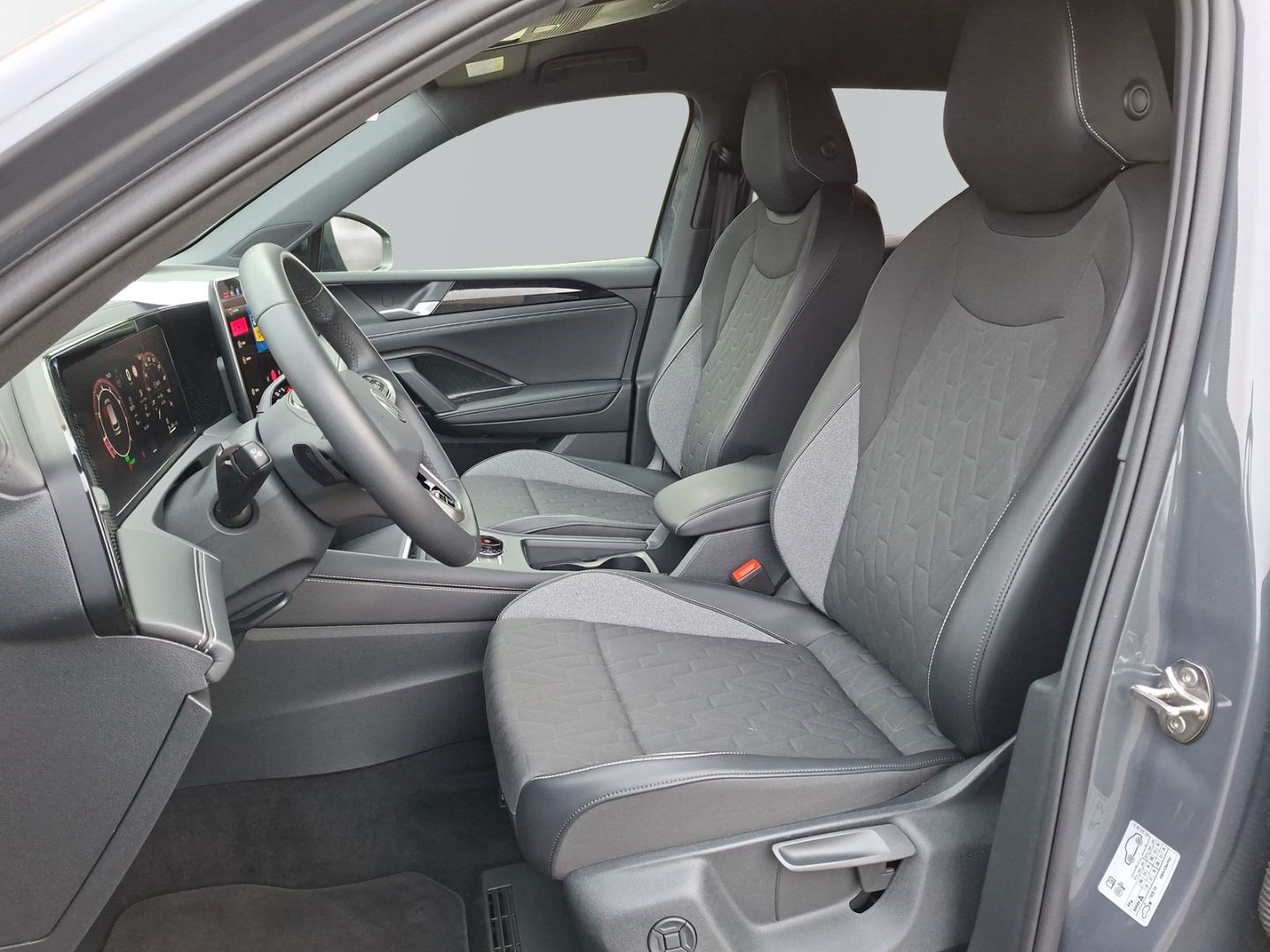 Tiguan 1.5 eTSI DSG Goal *AHK*MATRIX*KEYLESS*