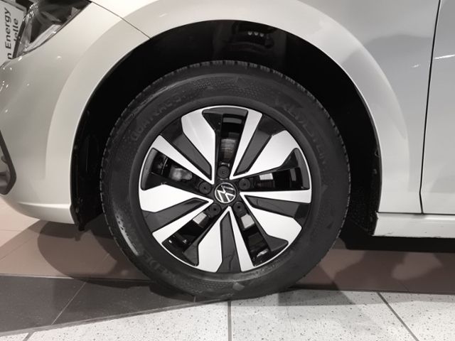 Fahrzeugabbildung Volkswagen Polo 1.0 Move LED ACC CLIMATR SITZHZG ALLWETTER