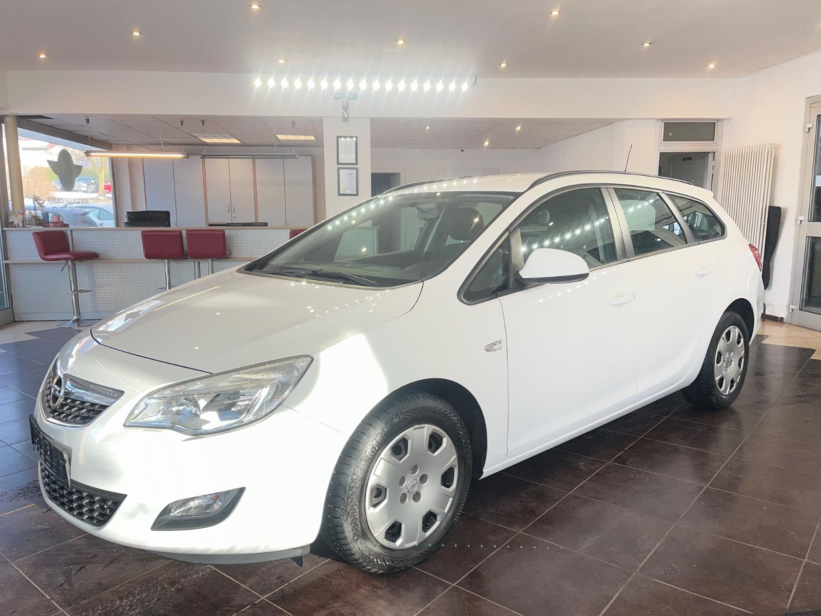 Opel Astra J Sports Tourer Edition*AHK*KLIMA*TOP