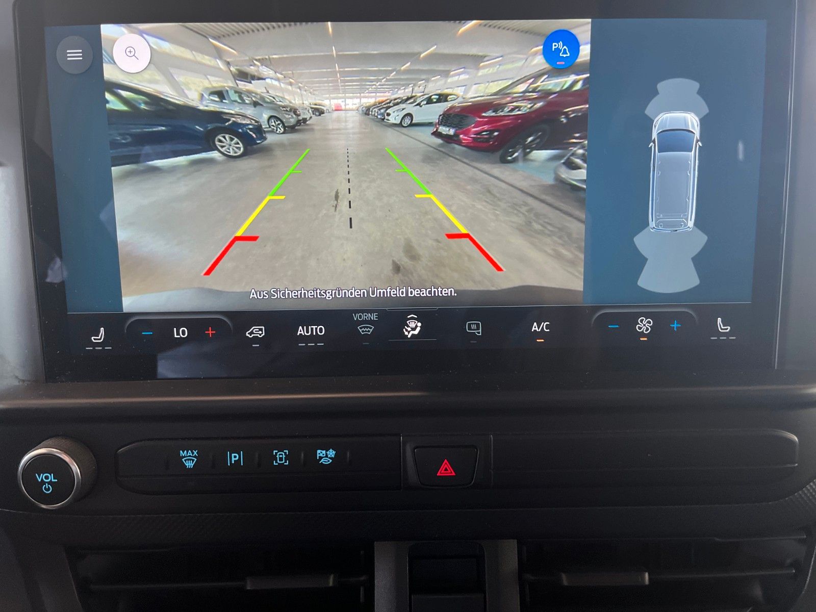 Fahrzeugabbildung Ford Transit Custom L1 TREND LED NAVI CAM ACC SHZ uvm