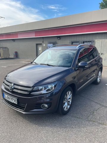 VW Tiguan 2.0 TDI SCR BMT LOUNGE Sport &amp; Style ...