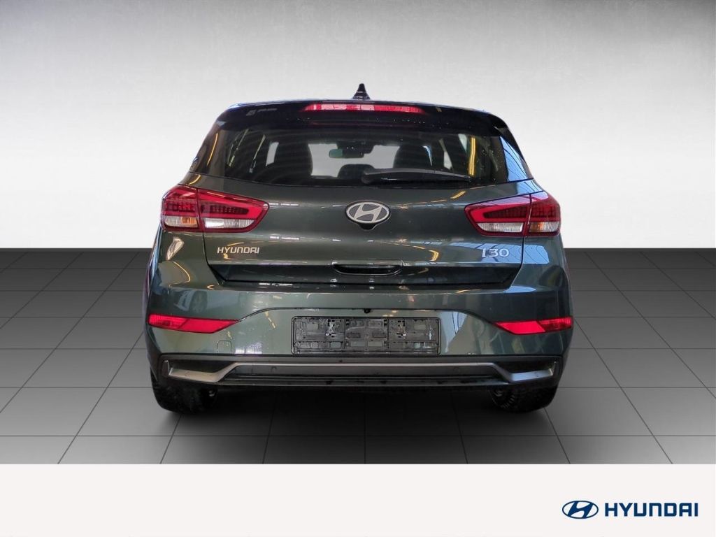 Hyundai i30 ADVANTAGE+NAVI+SITZHZG+LENKRADHZG+APPLE/ANDR foto 4