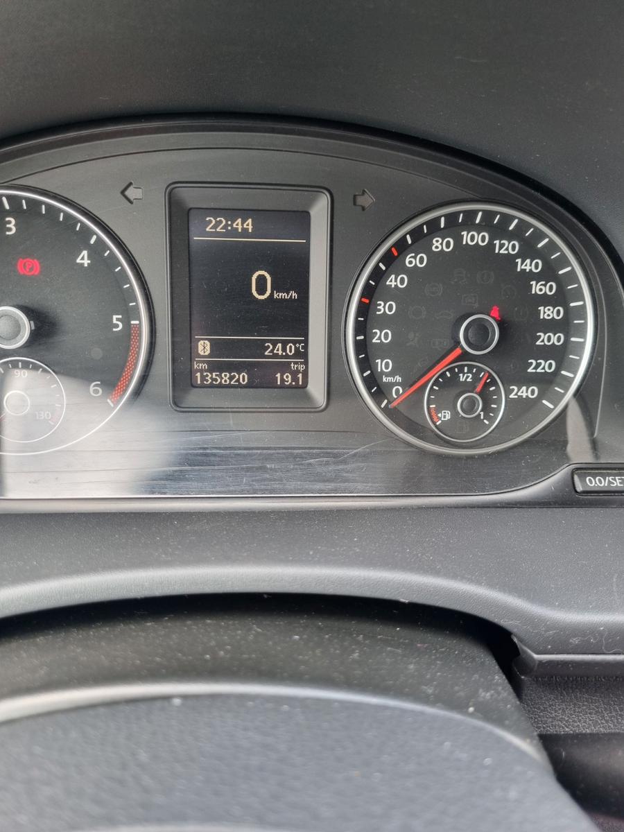 Volkswagen Caddy 2,0TDI 103kW Maxi Soccer Rollstuhlrampe