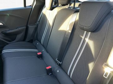 Fotografie 13 des Opel Corsa F 1.2 GS SHZ PDC AC Kamera