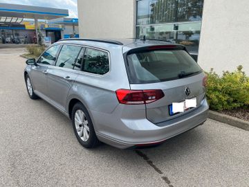 Volkswagen Passat Variant - 3