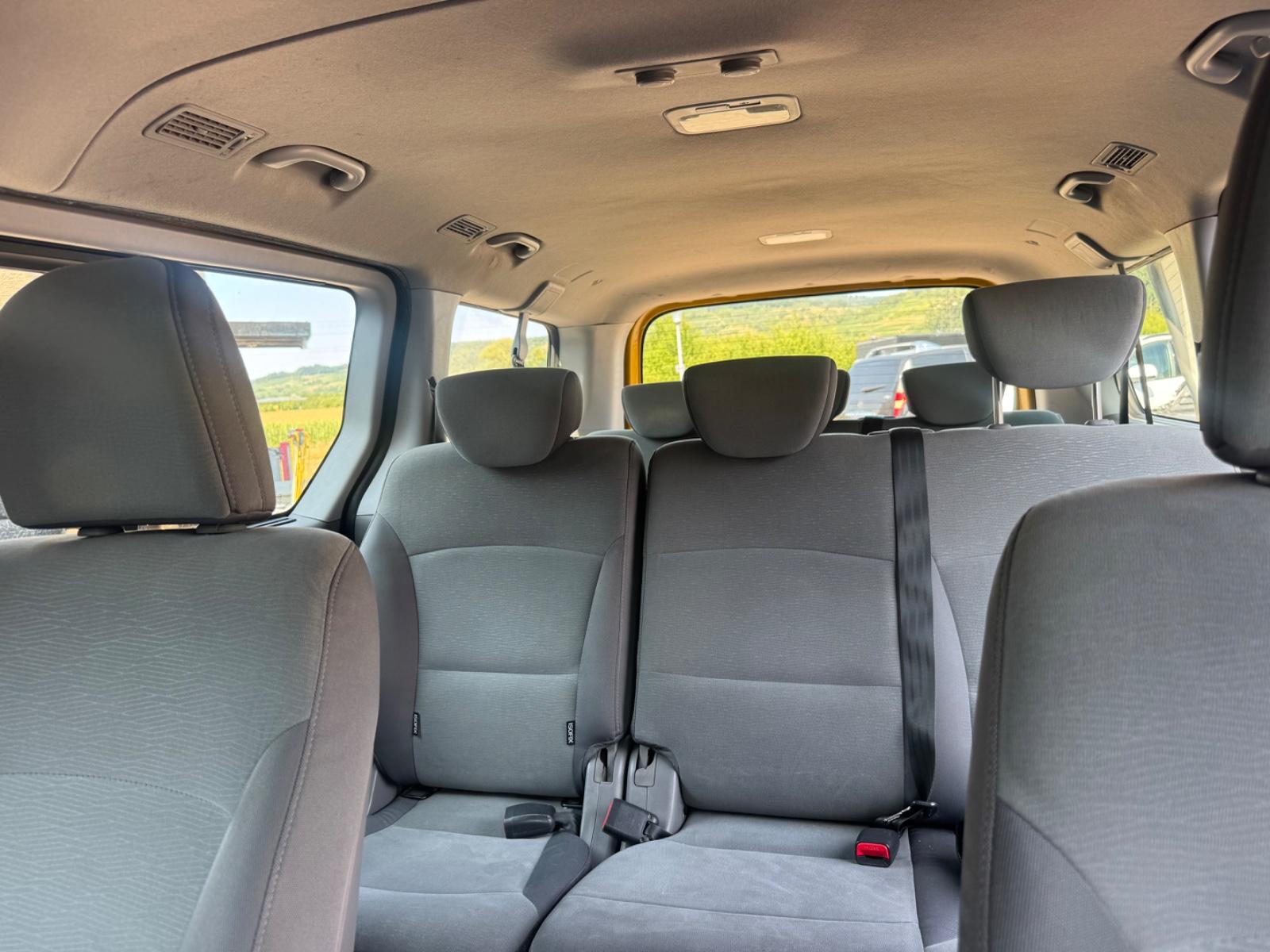 Hyundai H-1 Travel Comfort | 1 hand | 8 Sitzer |