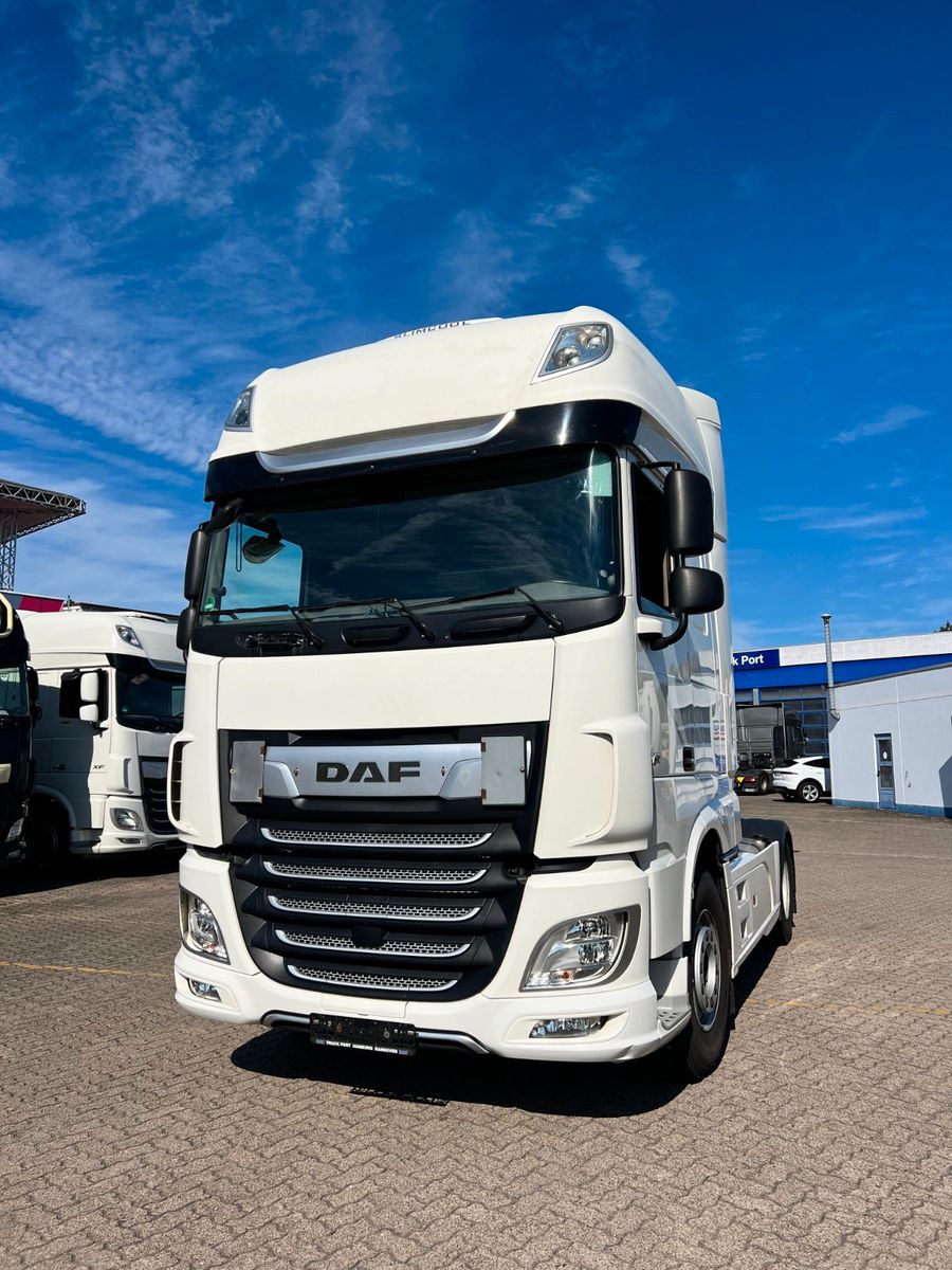 Fahrzeugabbildung DAF 2 Stück XF 530 FT mit Intarder