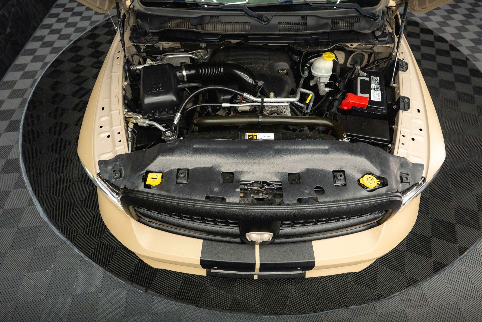 Fahrzeugabbildung Dodge RAM 5.7 V8 HEMI 4x4 PUNISHER OFFROAD RAPTOR LACK