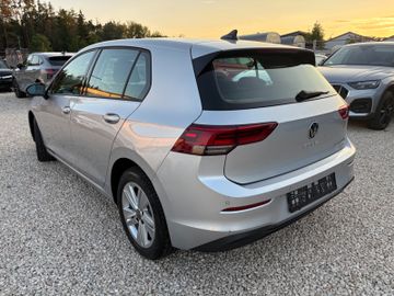 Volkswagen Golf - 6