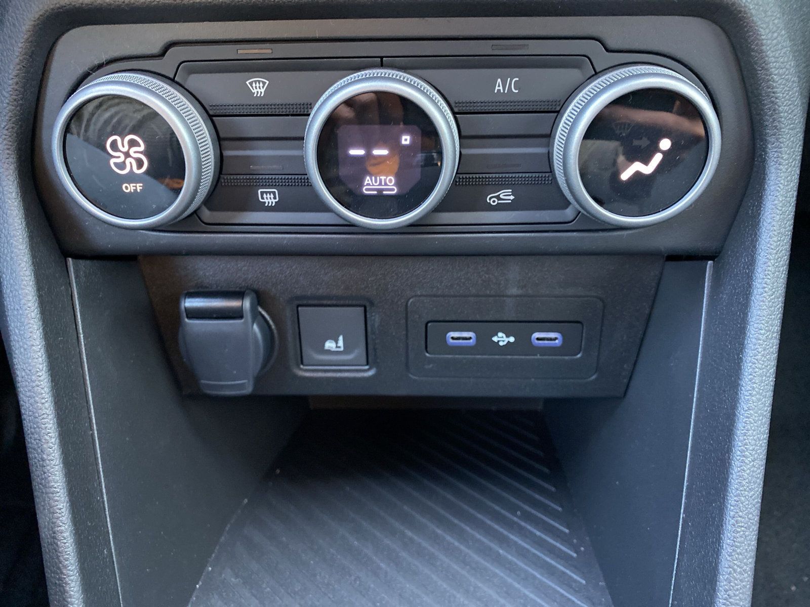 Dacia Sandero - Bild 18