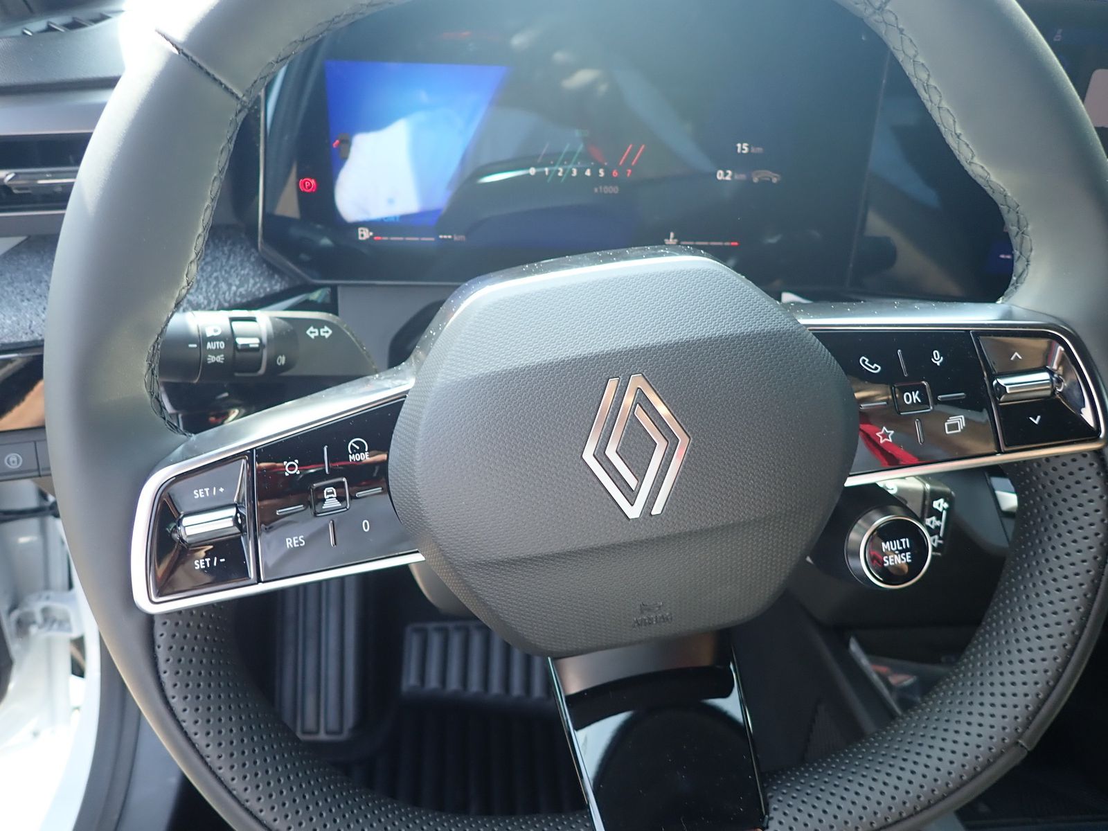 Fahrzeugabbildung Renault Clio Techno TCe 115