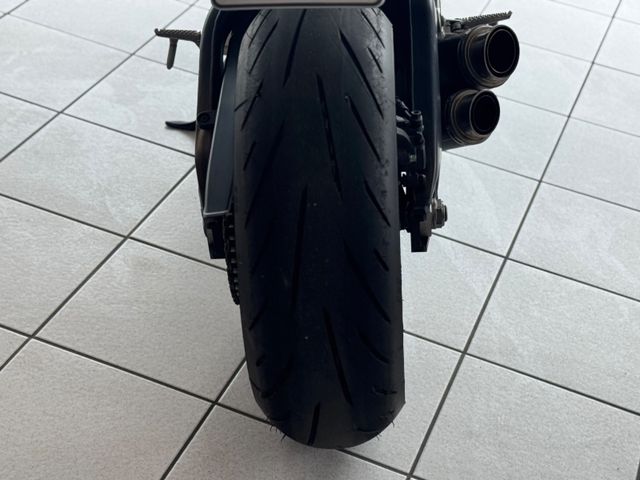 Fahrzeugbild 15