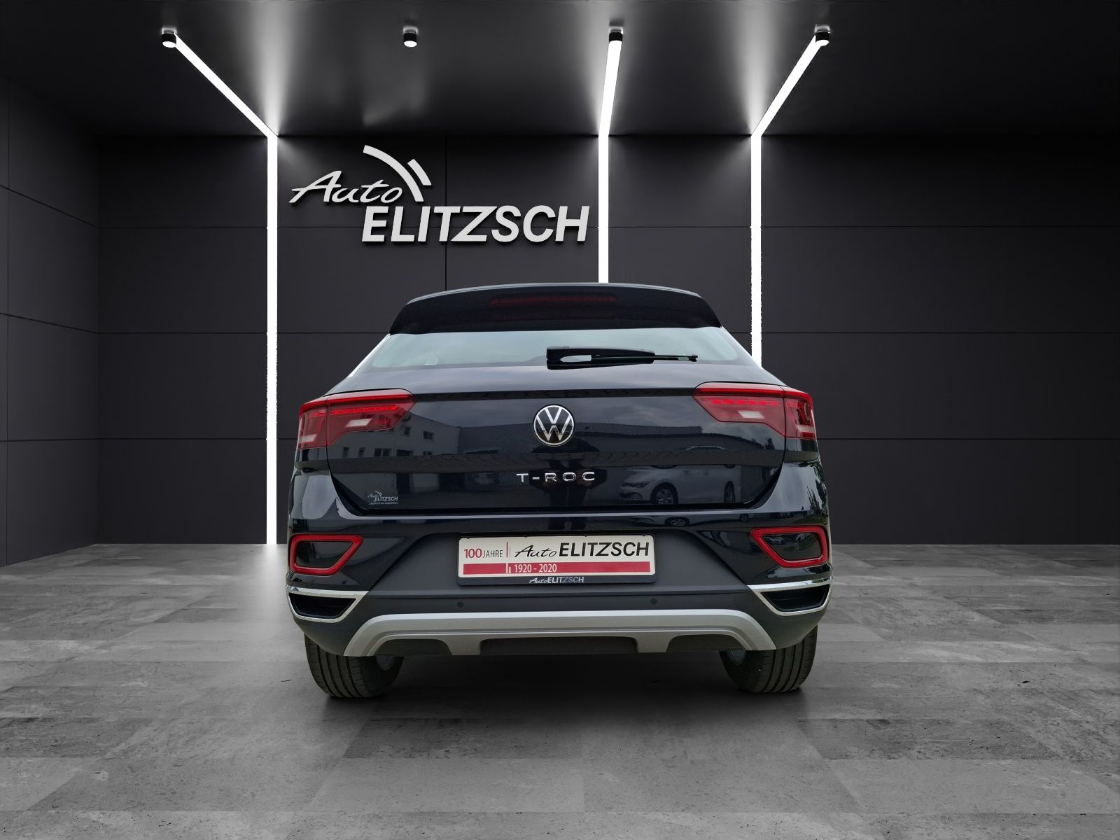 Fahrzeugabbildung Volkswagen T-Roc TSI Style LED AHK Navi AID ACC RFK SH