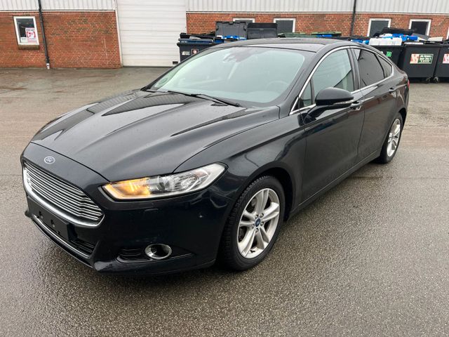 Ford Mondeo 2,0 TDCi 132kW Titanium P-Shift Allrad