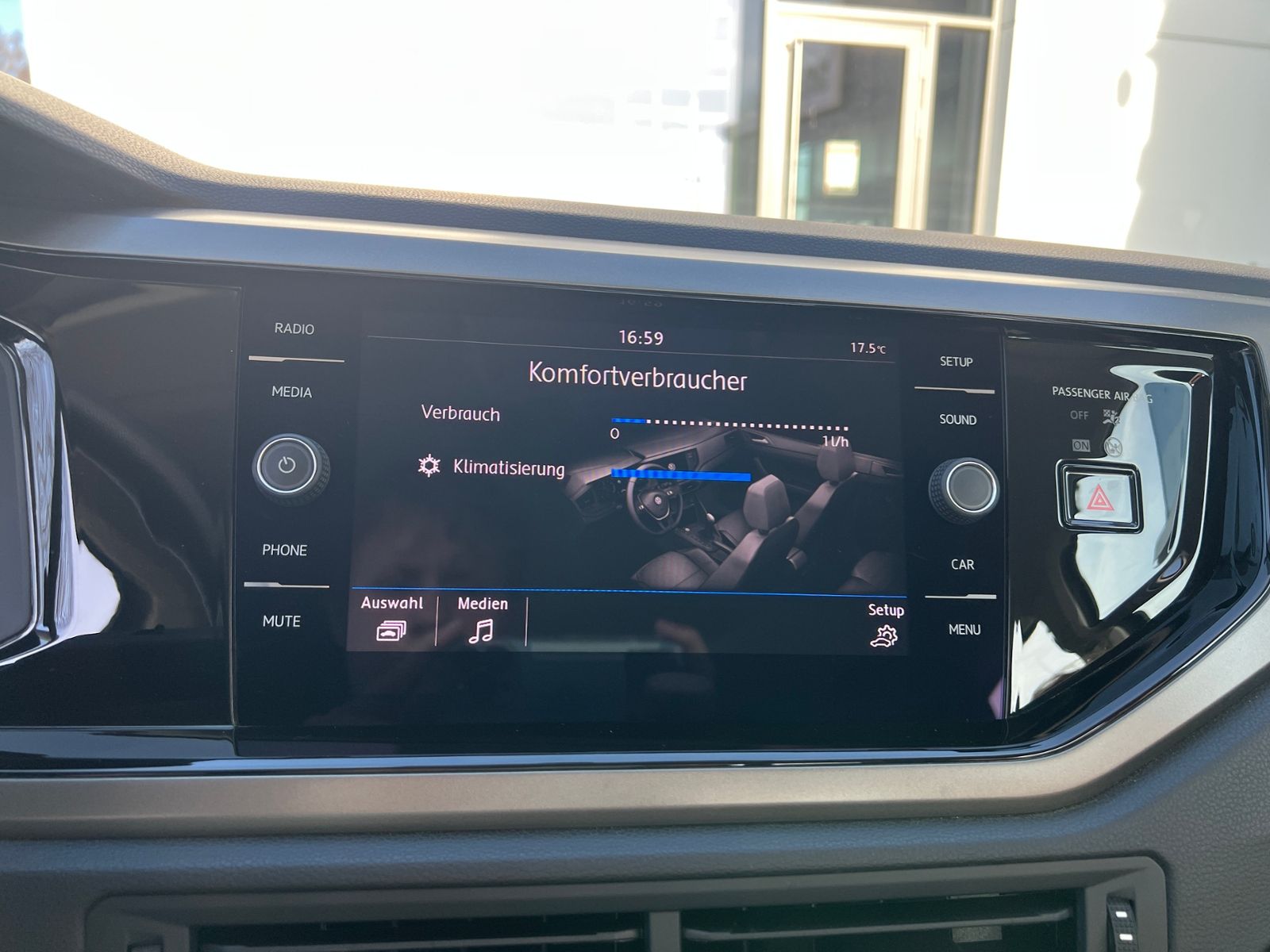 Fahrzeugabbildung Volkswagen Polo Comfortline 1.0 *Klima, Sitzhzg., Bluetooth